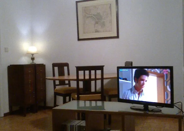 Quiet Studio City Center